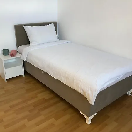 Nk - Girls Only Hostel Sarajevo